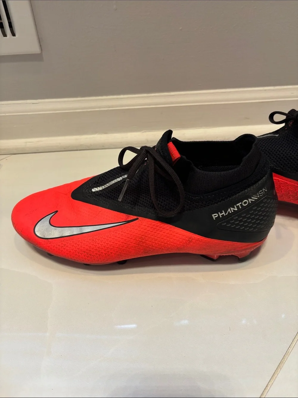 Nike Phantom SN Ghost Lace firm ground soccer cleats Men US 9